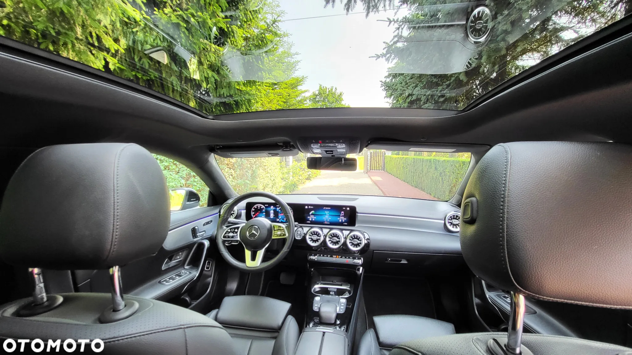 Mercedes-Benz CLA 250 7G-DCT AMG Line - 32