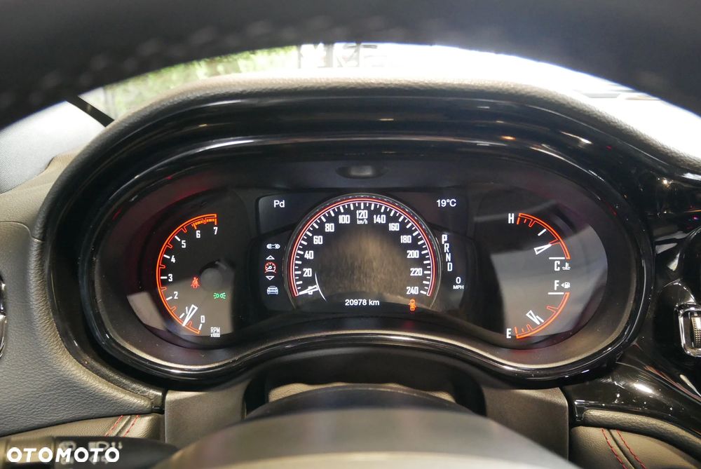 Dodge Durango 5.7 R/T - 23