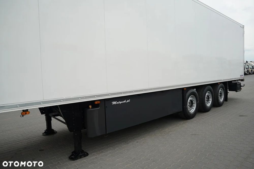 Schmitz Cargobull CHŁODNIA / THERMO KING SLX 200 / HAKÓWKA  / KOSZ NA PALETY / - 10