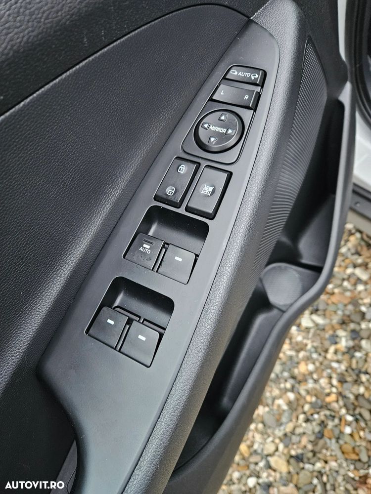 Hyundai Tucson blue 1.7 CRDi 2WD DCT Passion - 7