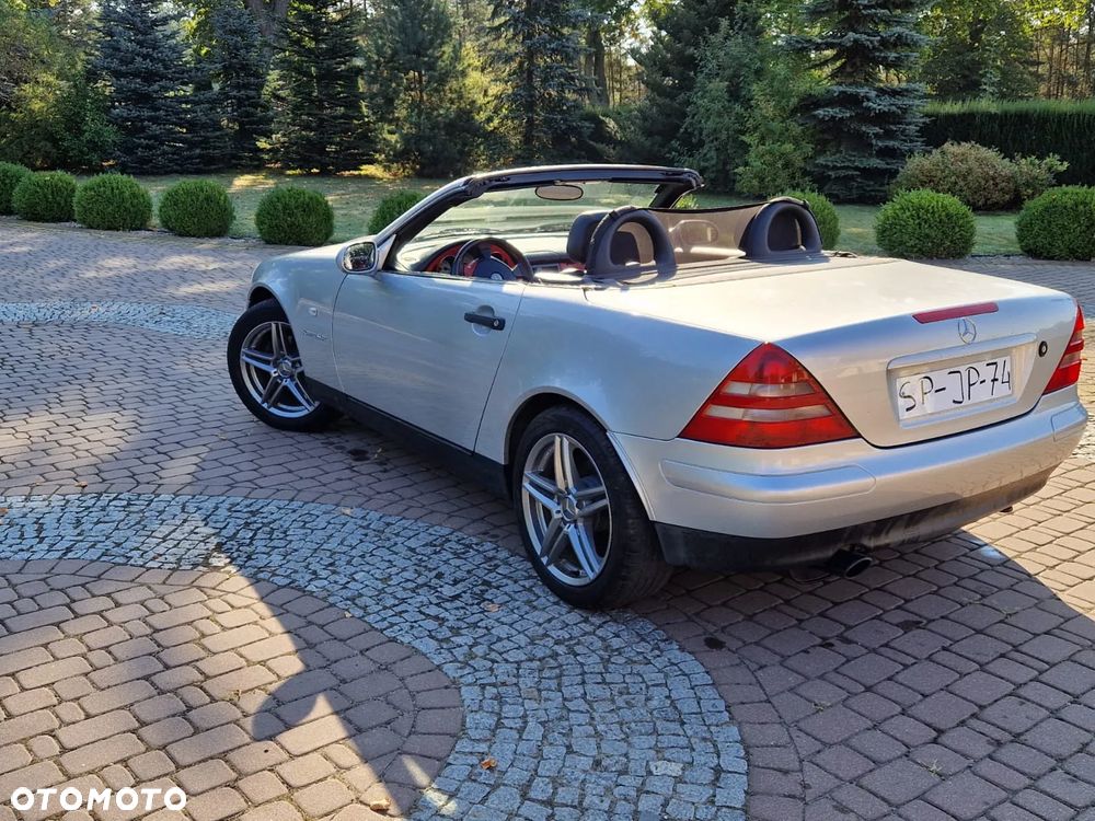 Mercedes-Benz SLK - 36