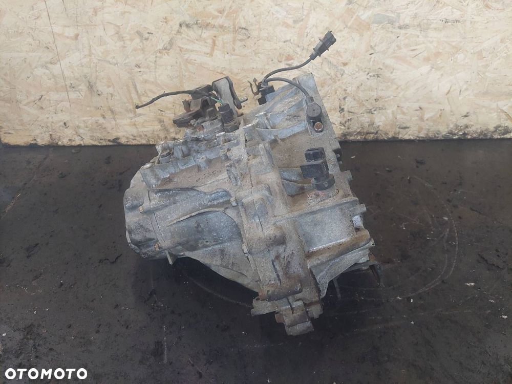 SKRZYNIA BIEGÓW KIA RIO III 1.1 CRDI U32MCH ID: 236433 - 5