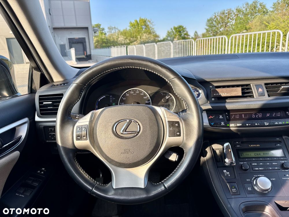 Lexus CT 200h Classic - 6