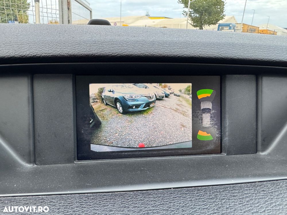 BMW X1 xDrive20d - 17