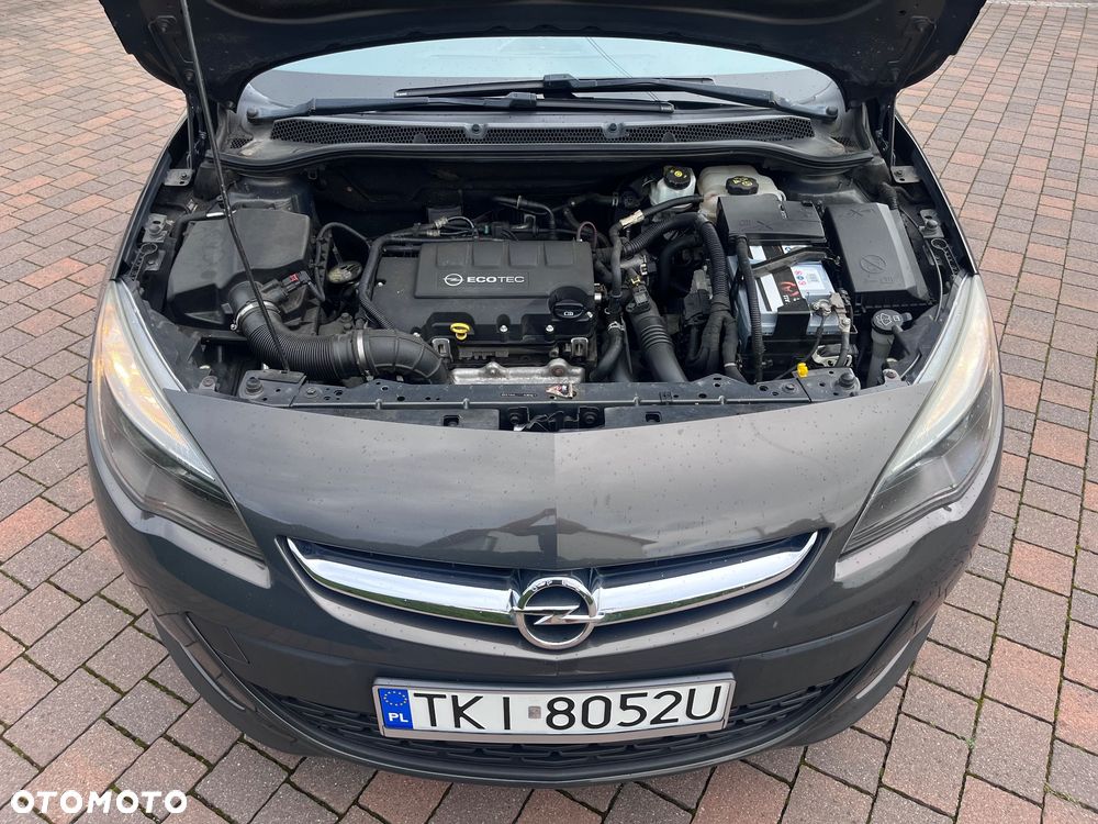 Opel Astra 1.4 T Cosmo - 23
