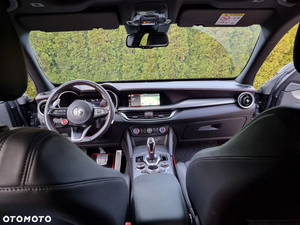 Alfa Romeo Stelvio 2.0 Turbo Competizione Q4 - 4