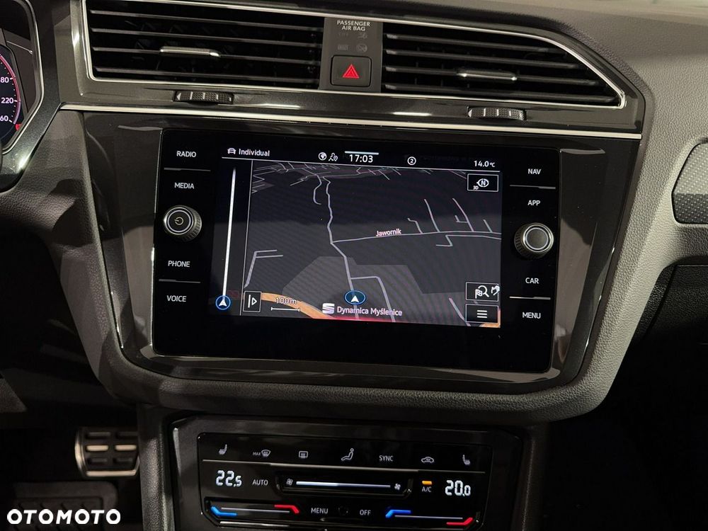 Volkswagen Tiguan - 29