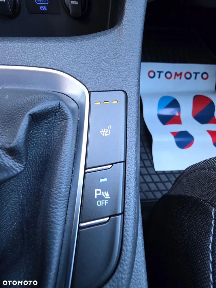 Hyundai i30 1.5 DPI Smart - 6