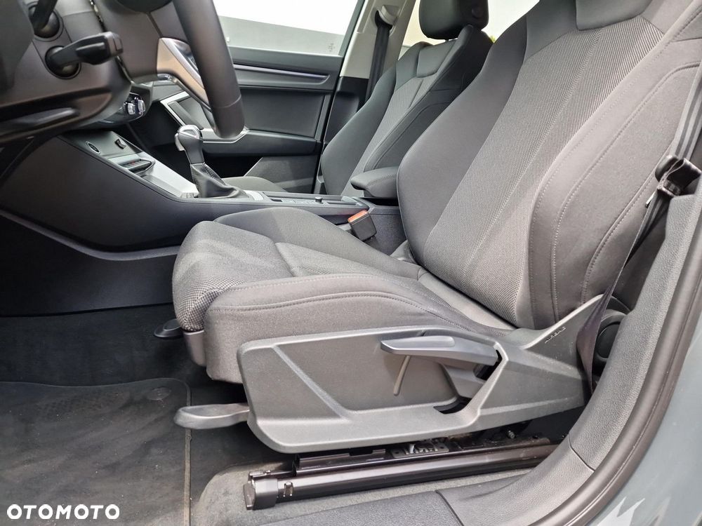 Audi Q3 35 TFSI Advanced S tronic - 12