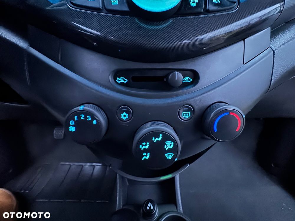 Chevrolet Spark - 20