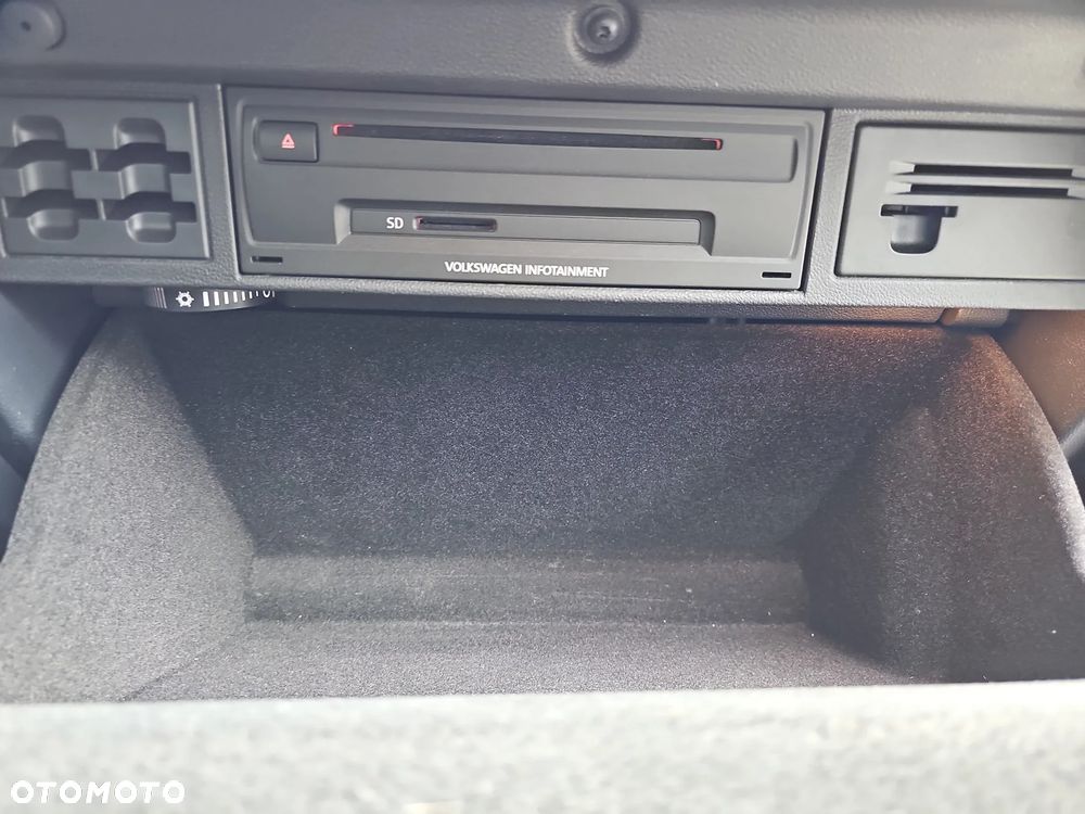 Volkswagen Golf 1.2 TSI BMT Trendline EU6 - 24