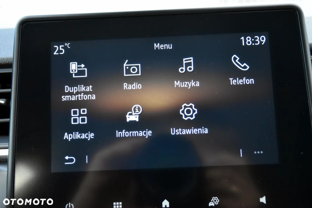 Renault Captur - 31