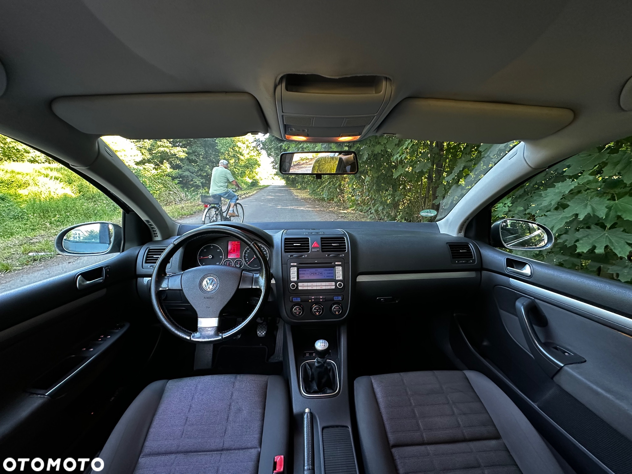 Volkswagen Golf V 1.9 TDI Trendline - 8
