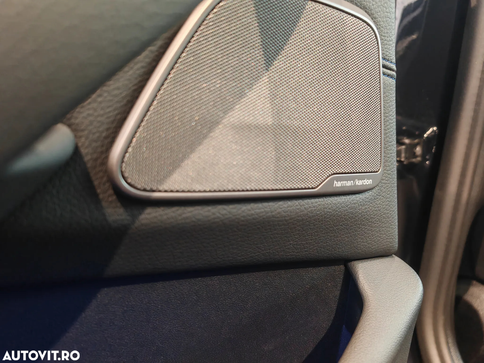 BMW Seria 5 520d xDrive AT - 9