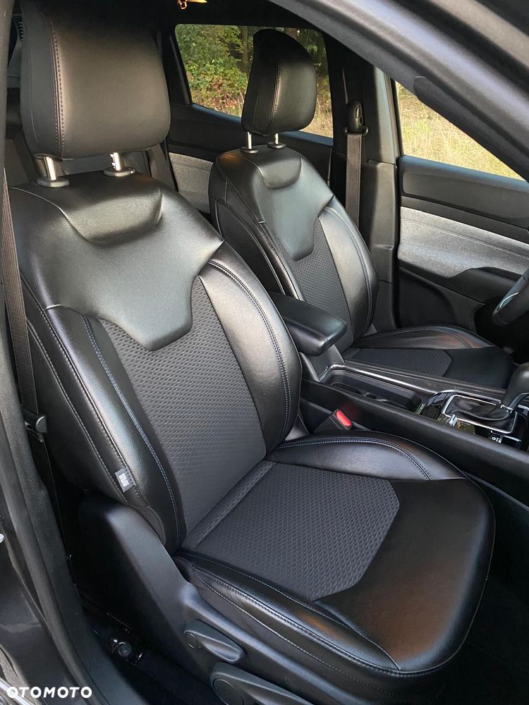 Jeep Compass - 19