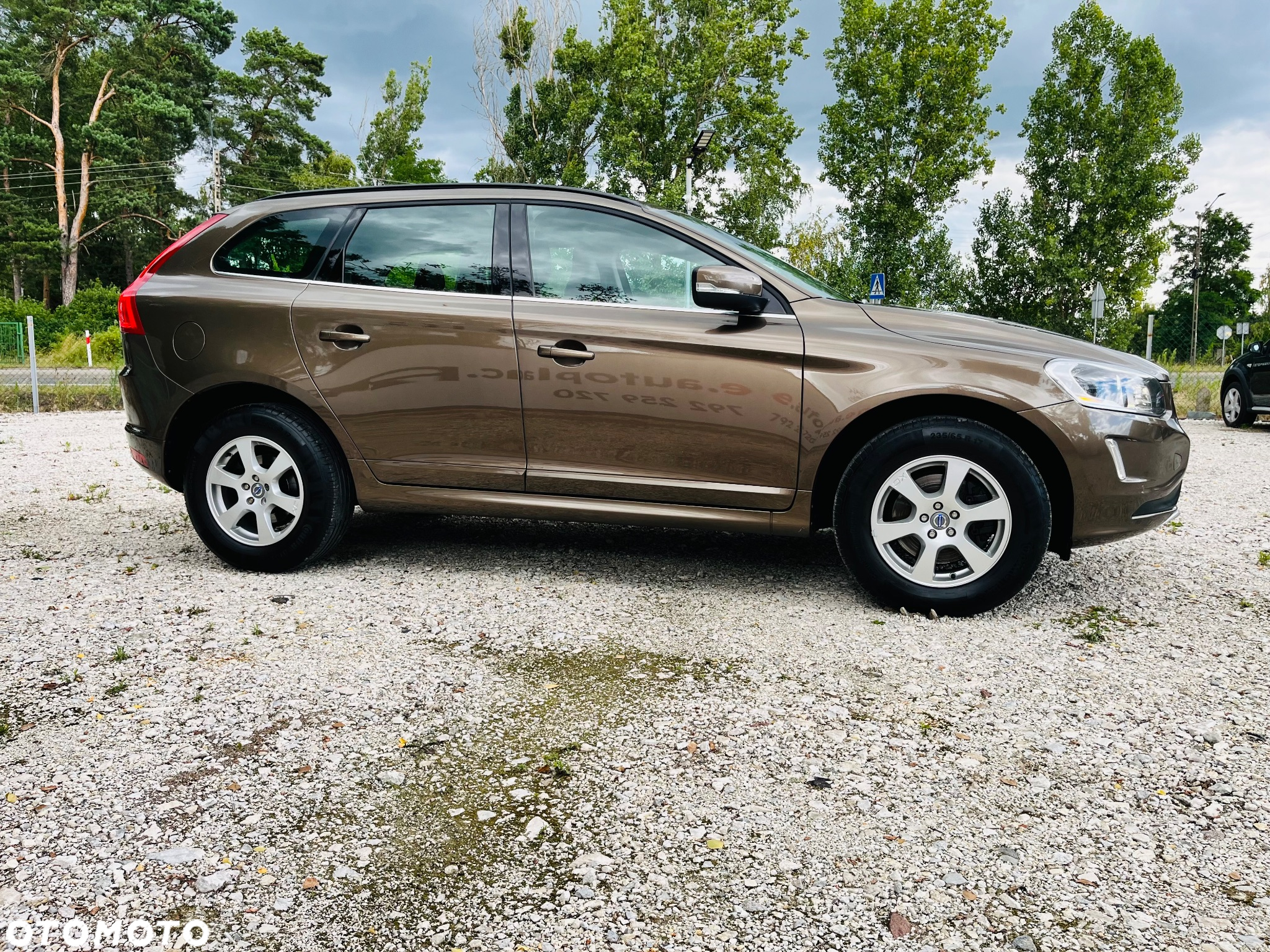 Volvo XC 60 D4 Momentum - 10