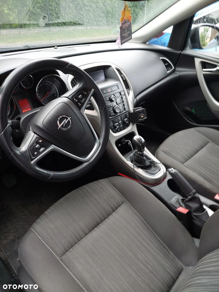 Opel Astra 1.6 Cosmo - 7