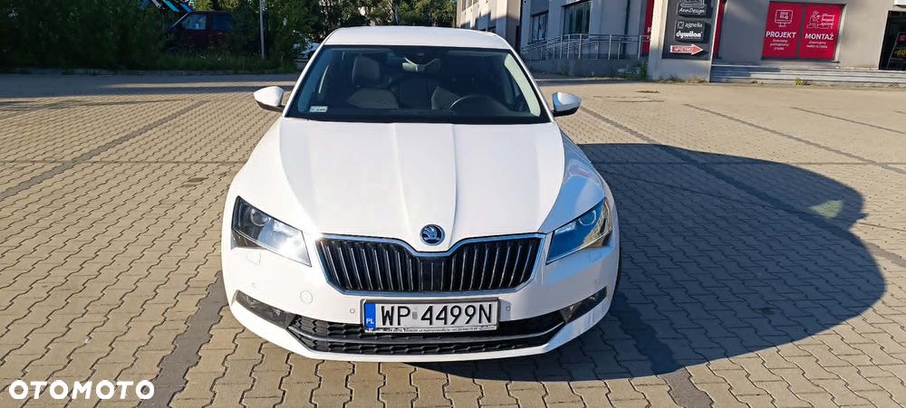 Skoda Superb 1.4 TSI ACT Ambition - 2