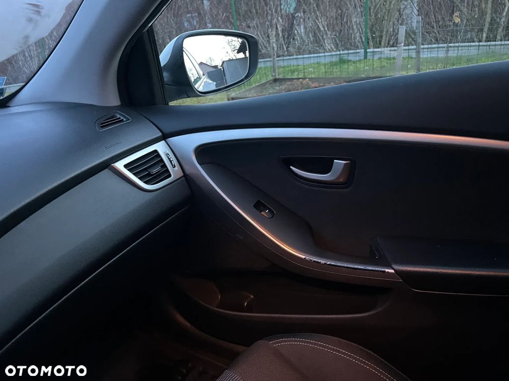 Hyundai i30 - 12