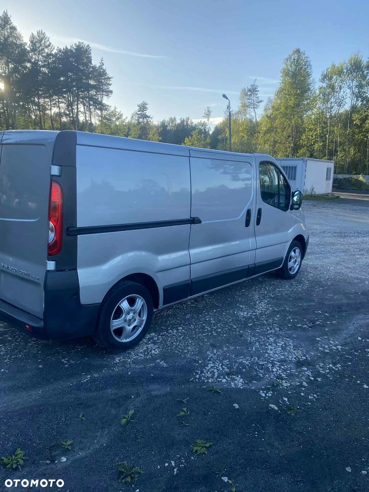 Opel Vivaro - 4