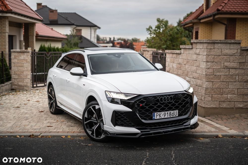 Audi Q8 2023 photo 2