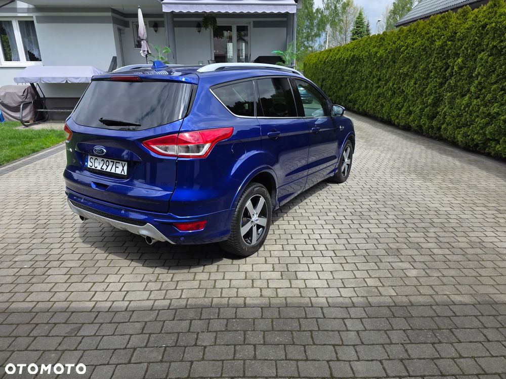 Ford Kuga 2.0 TDCi 4x4 Titanium - 14