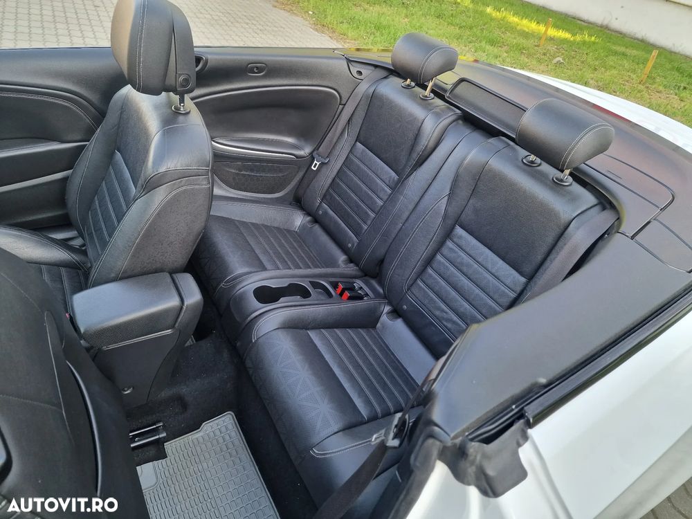 Opel Cascada 2.0 CDTI ECOFLEX Start/Stop Edition - 38