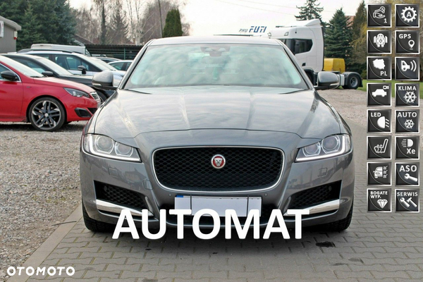 Jaguar XF