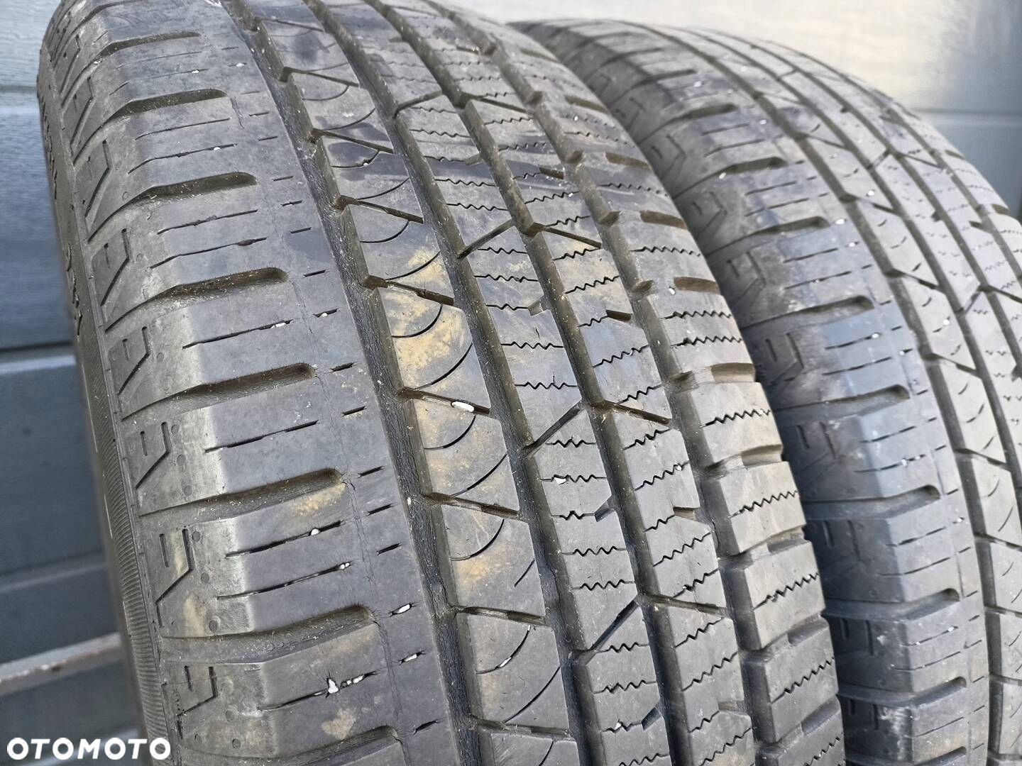215/65R16 Continental CrosscContact LX para opon lato 6,2mm - 2