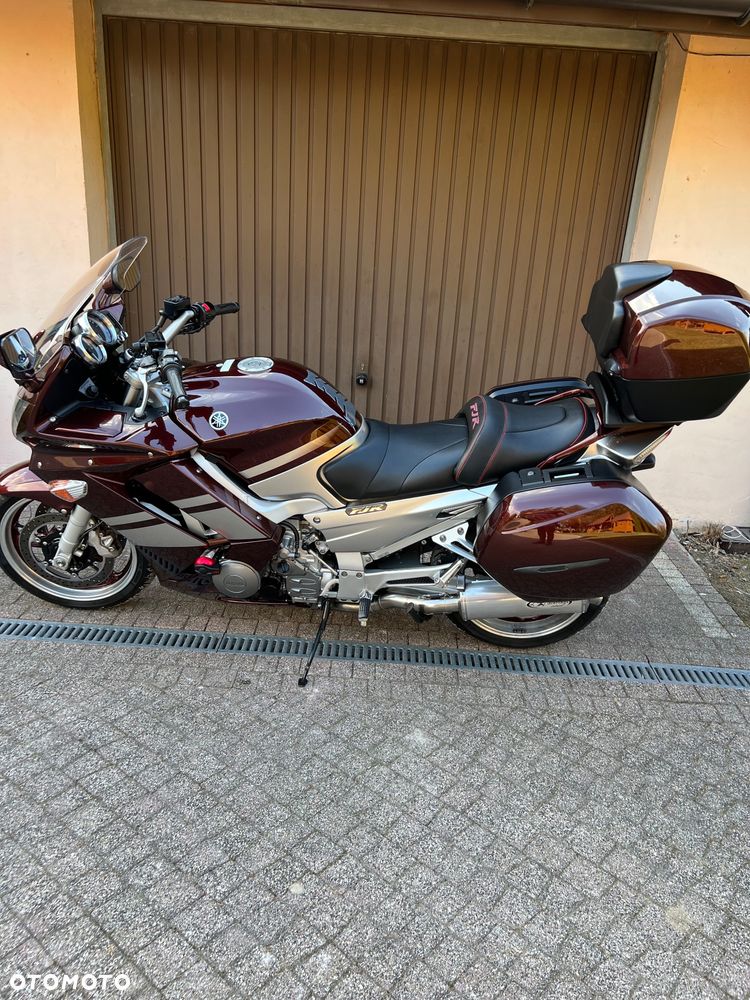 Yamaha FJR - 19