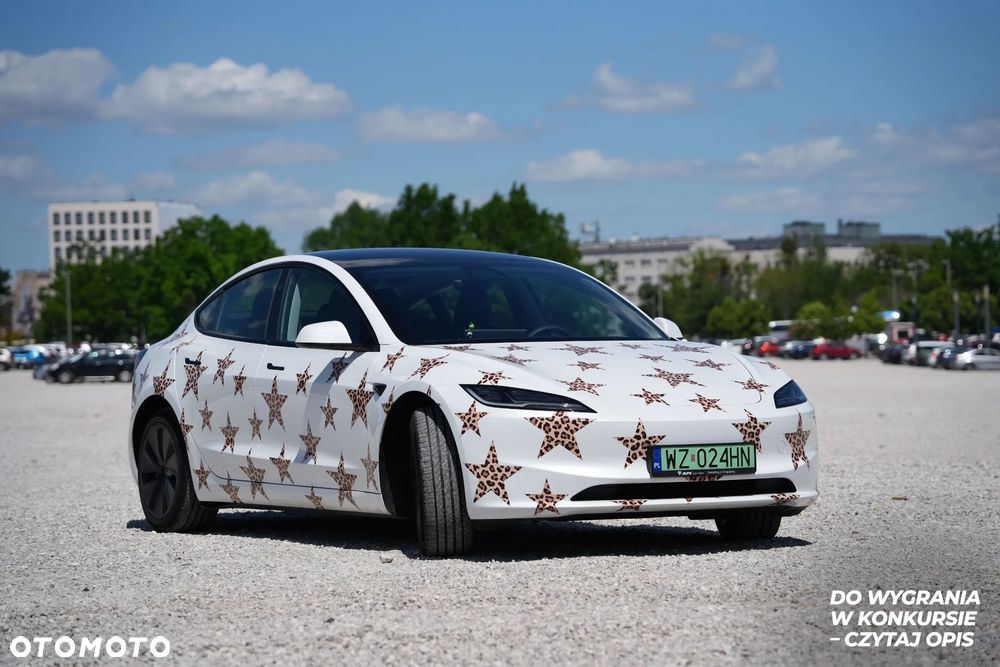 Tesla Model 3 - 2