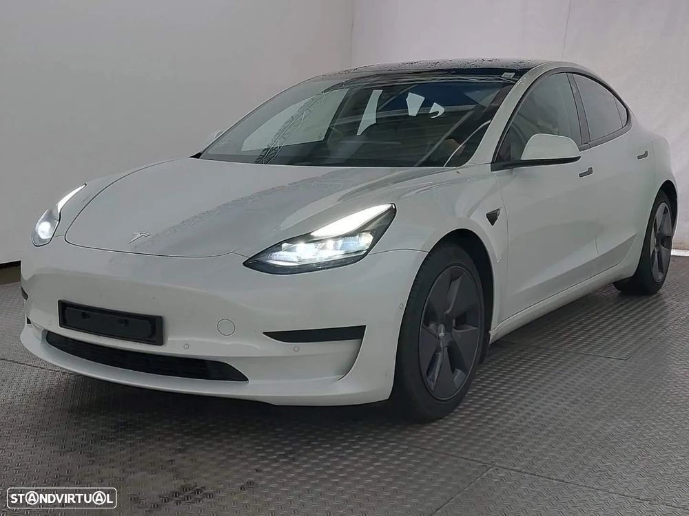 Tesla Model 3 Standard Range Plus RWD - 2