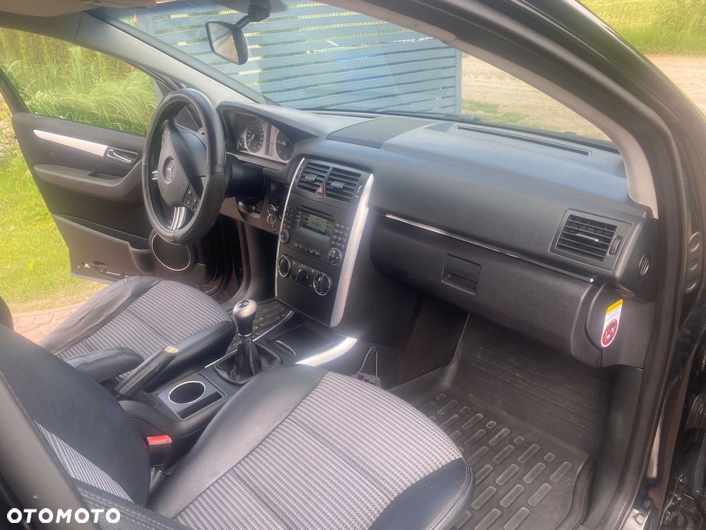 Mercedes-Benz Klasa B 180 CDI DPF - 20