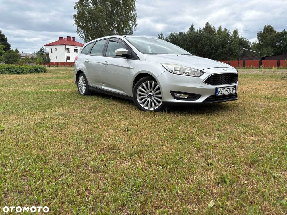 Ford Focus - 1
