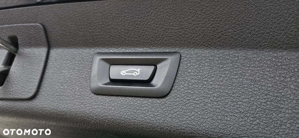 BMW Seria 2 218d Sport-Aut Luxury Line - 22