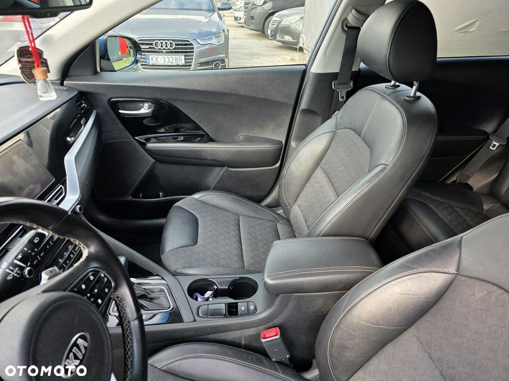 Kia Niro - 10
