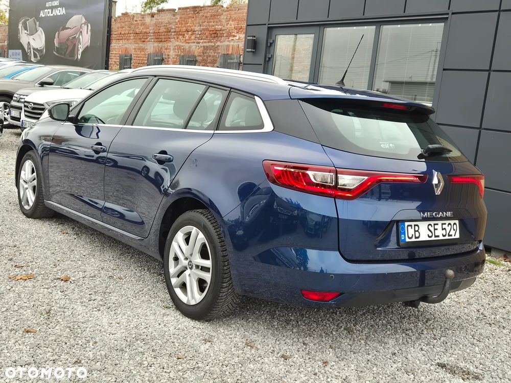 Renault Megane ENERGY TCe 100 EXPERIENCE - 11