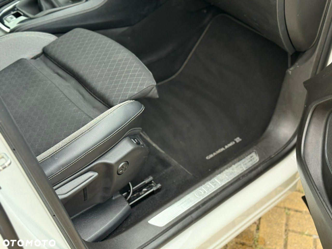 Opel Grandland X 1.6 CDTI Innovation S&S - 9