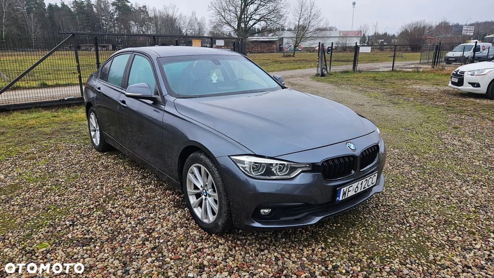 BMW Seria 3 320i xDrive Edition Luxury Line Purity - 7