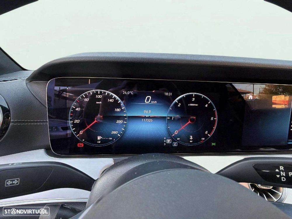 Mercedes-Benz E 220 - 9