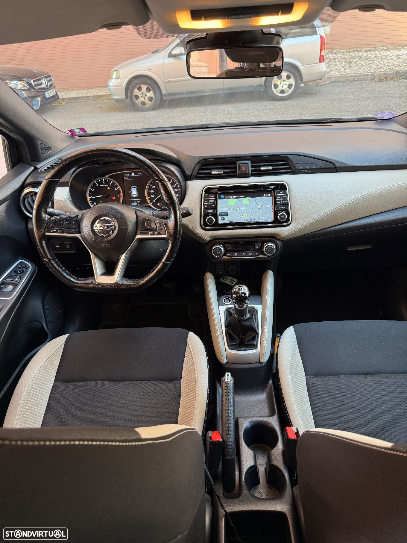 Nissan Micra 1.0 IG-T Tekna - 12
