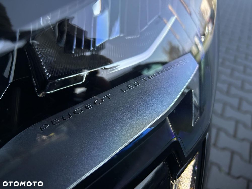 Peugeot 3008 1.5 BlueHDi Allure Pack S&S EAT8 - 11