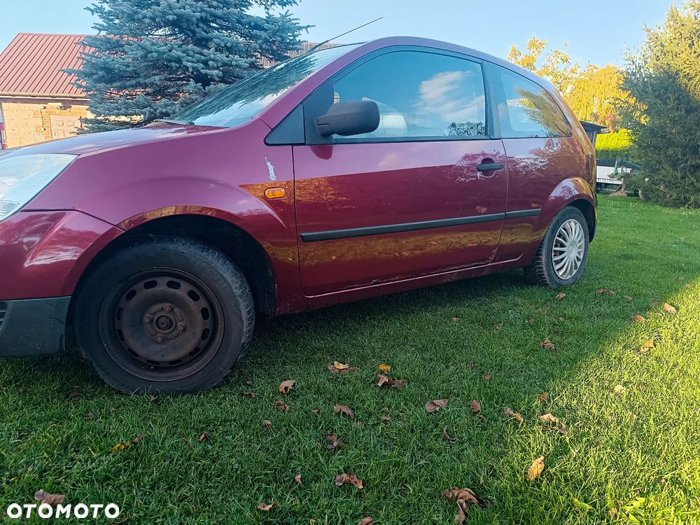 Ford Fiesta 1.3 - 2