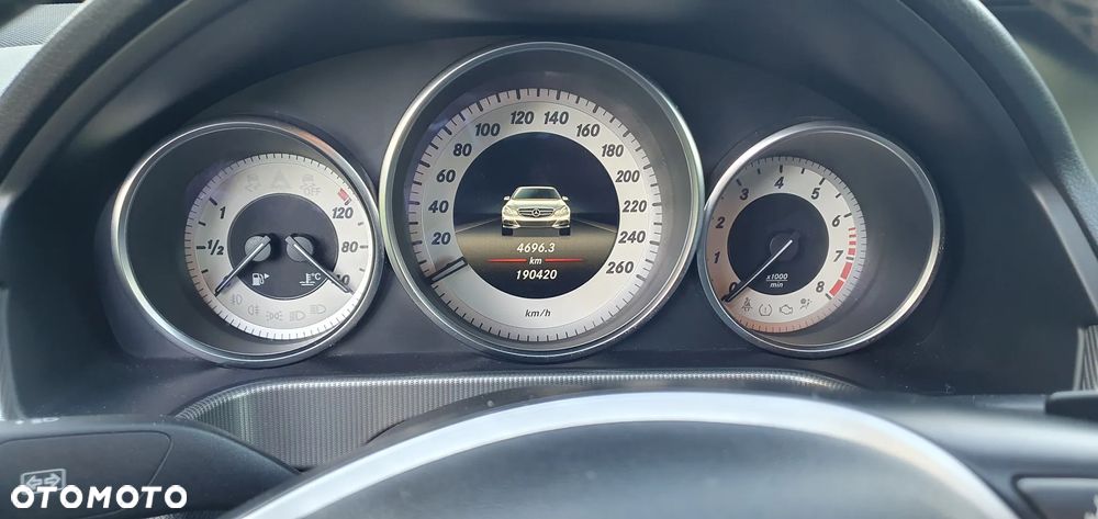 Mercedes-Benz Klasa E 200 7G-TRONIC Avantgarde - 12