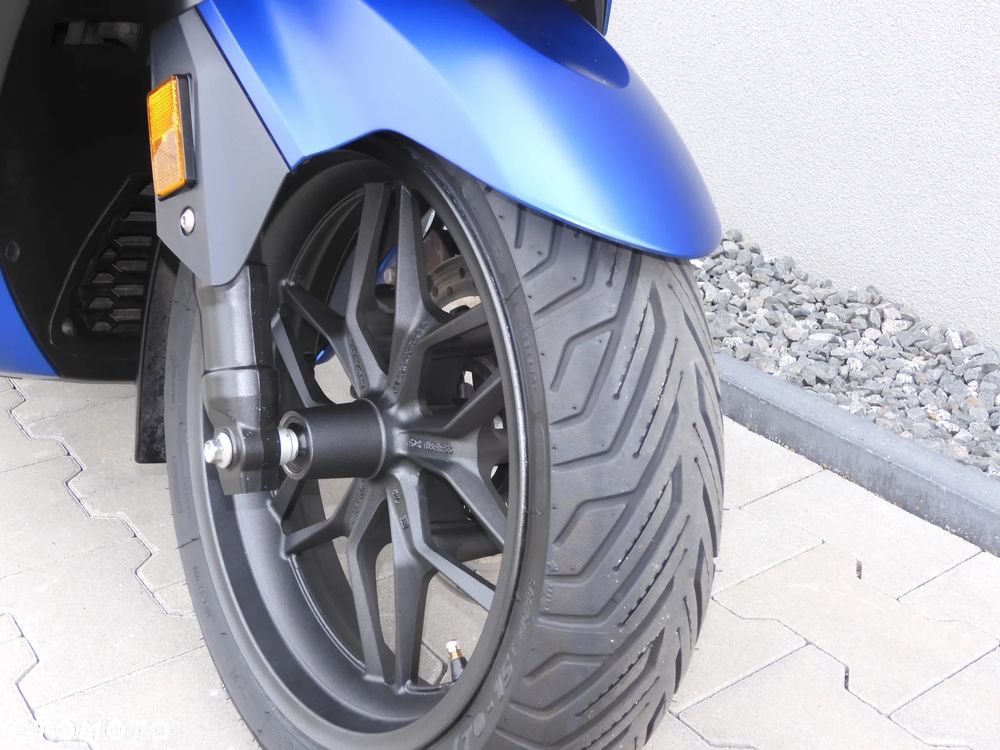 Honda NSS - 4