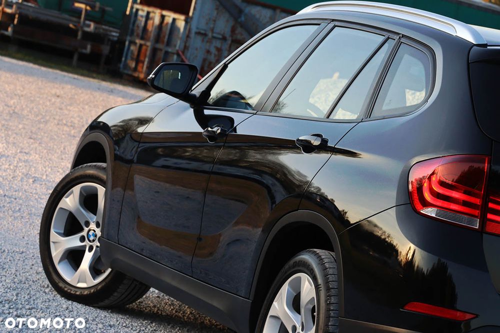 BMW X1 sDrive20i xLine - 16