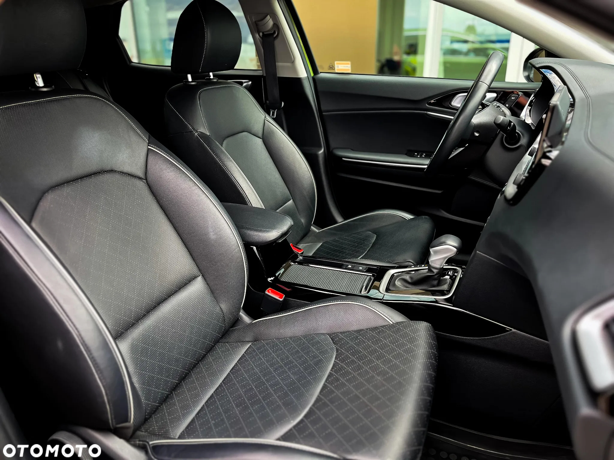 Kia XCeed 1.6 GDI PHEV L Business Line DCT - 25