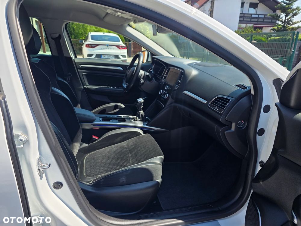 Renault Megane ENERGY TCe 130 INTENS - 6