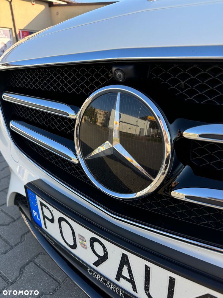 Mercedes-Benz Klasa E 220 d 9G-TRONIC - 13