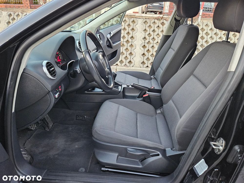 Audi A3 Sportback - 14